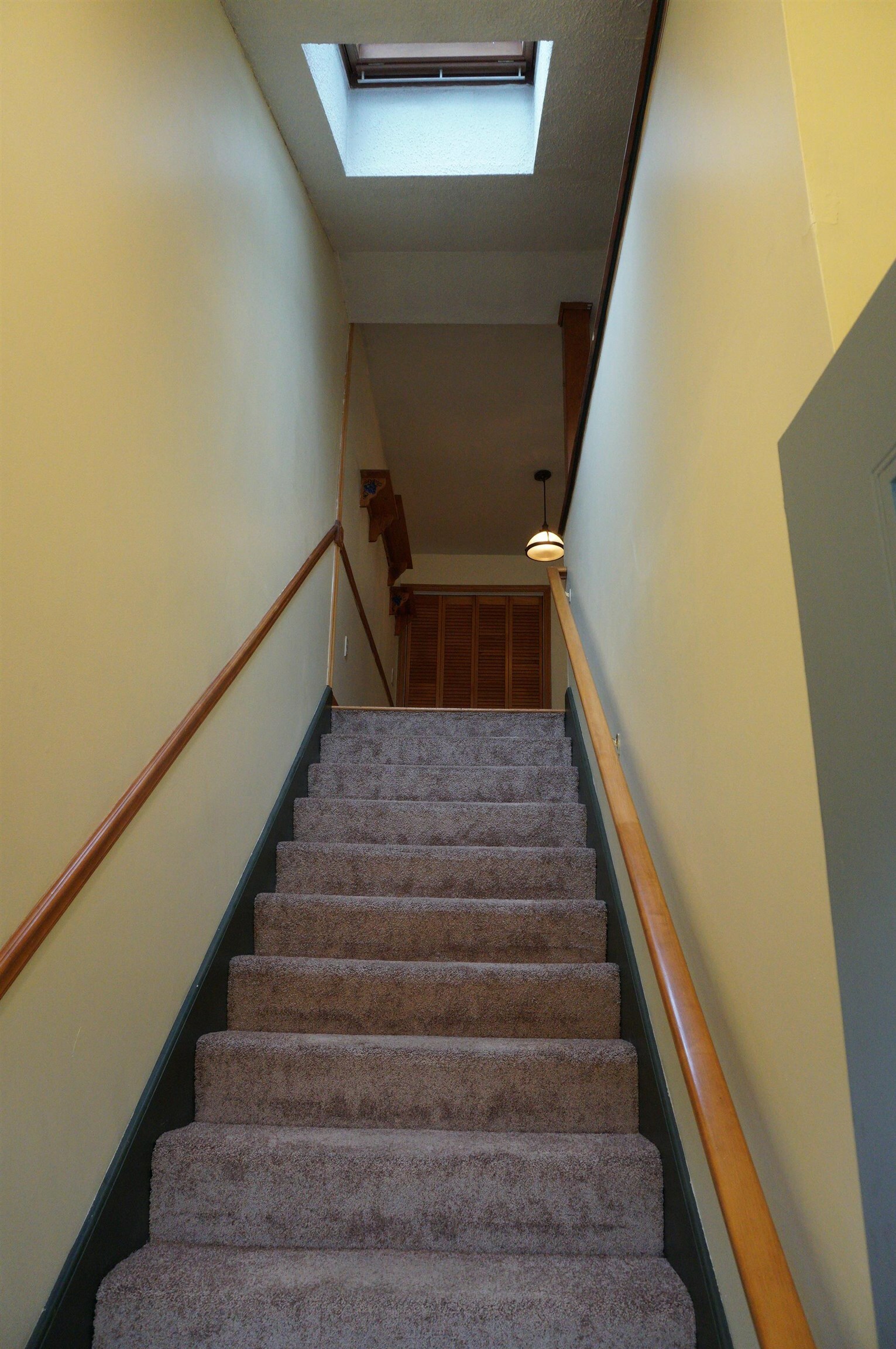 Property Photo: 707 Springbrook Circle NH 03801