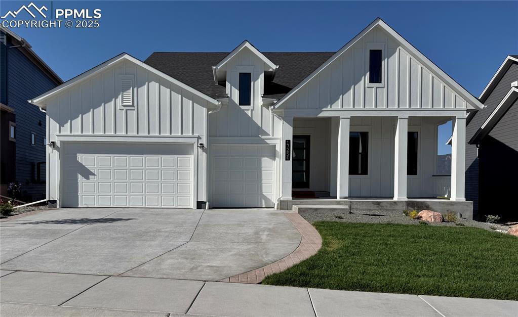 Property Photo:  17254 Crimson Clover Drive  CO 80132 