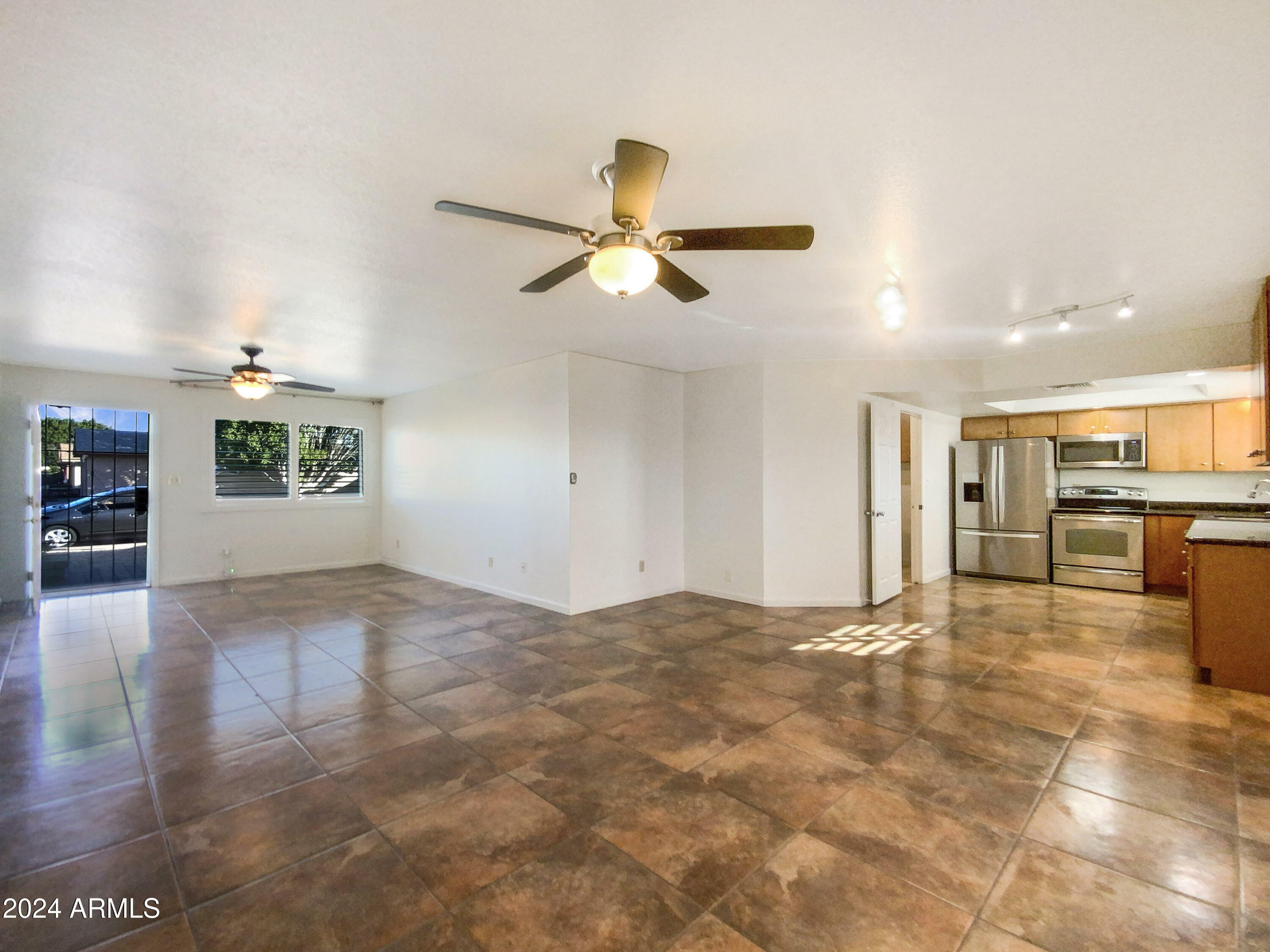 Property Photo:  724 N 66th Place  AZ 85205 