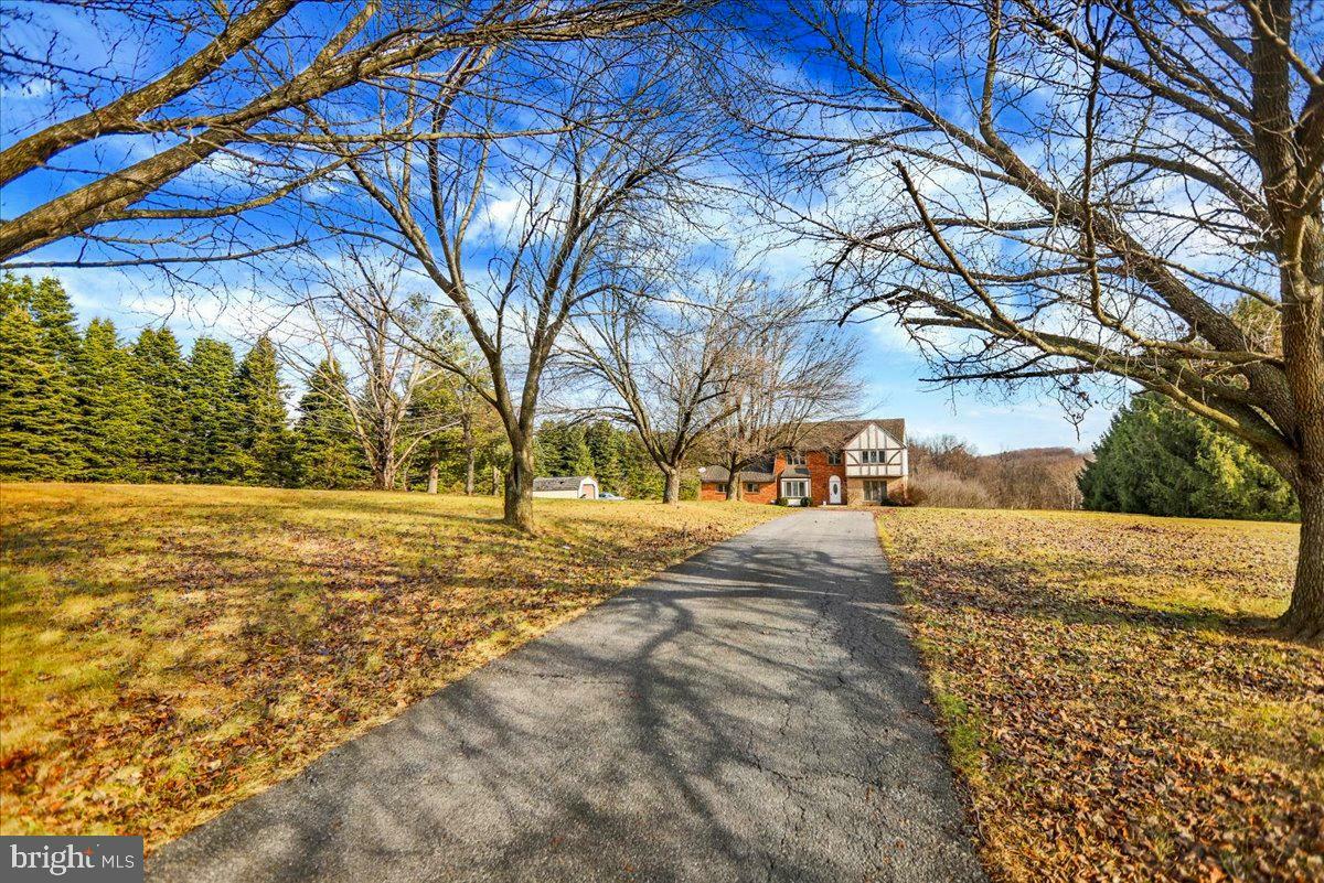 Property Photo:  7443 Bernville Road  PA 19506 