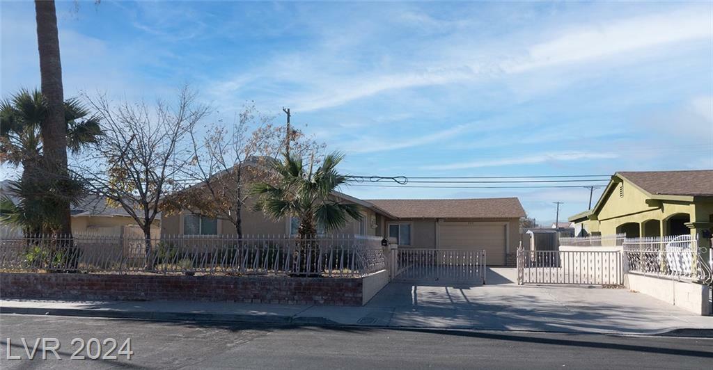 Property Photo:  905 North 17th Street  NV 89101 