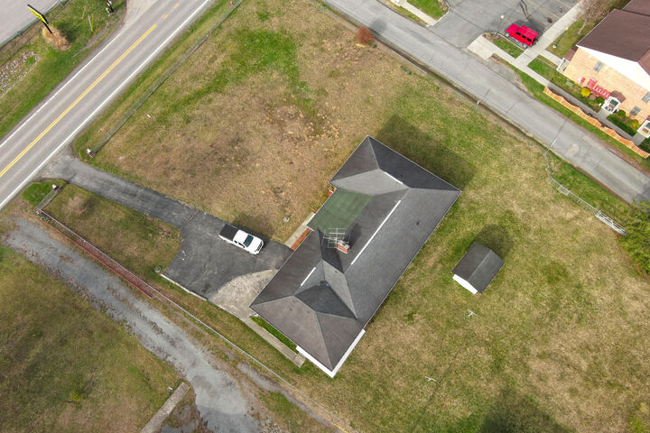 Property Photo: 1082 State Route 3 And 12 WV 25951