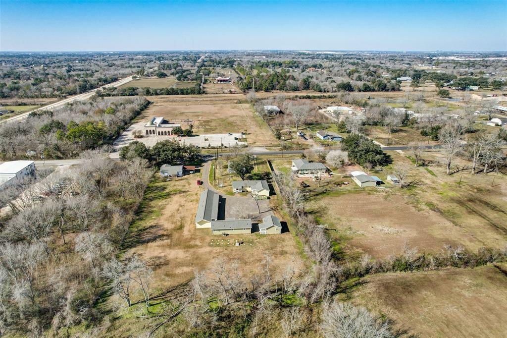 Property Photo:  1549 Garden Road  TX 77581 