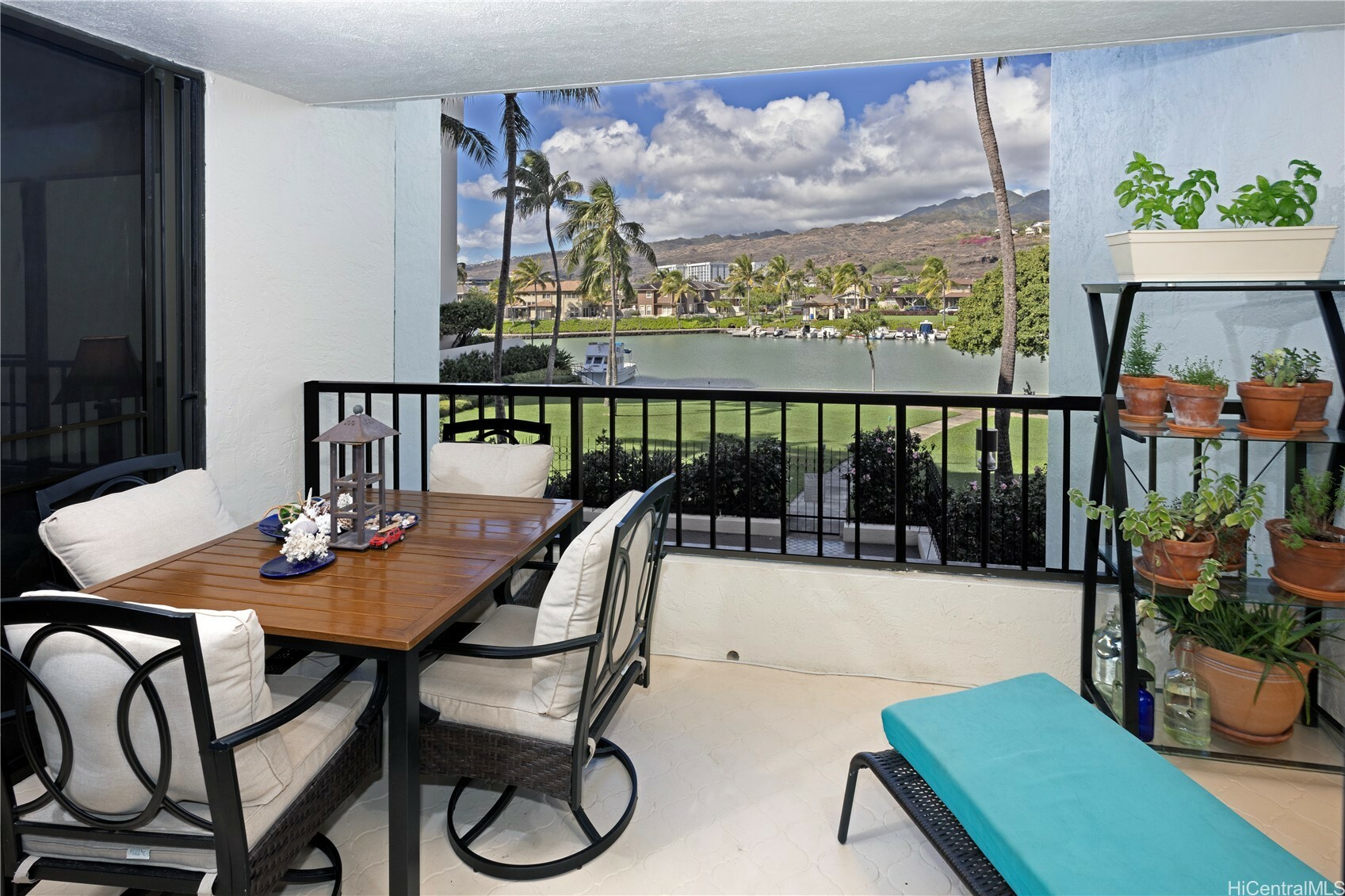 500 Lunalilo Home Road 22B  Honolulu HI 96825 photo