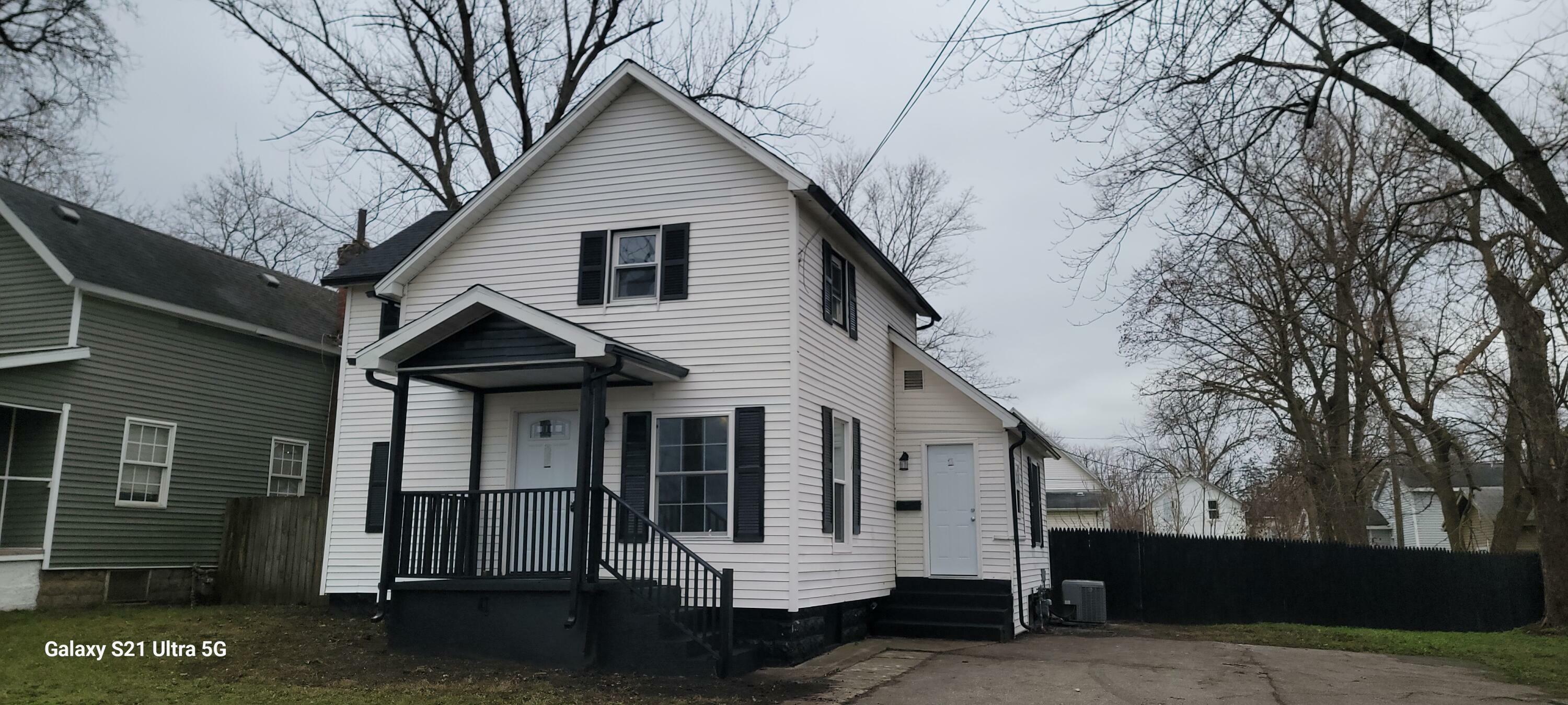 Property Photo:  810 Ferry Street  MI 49120 