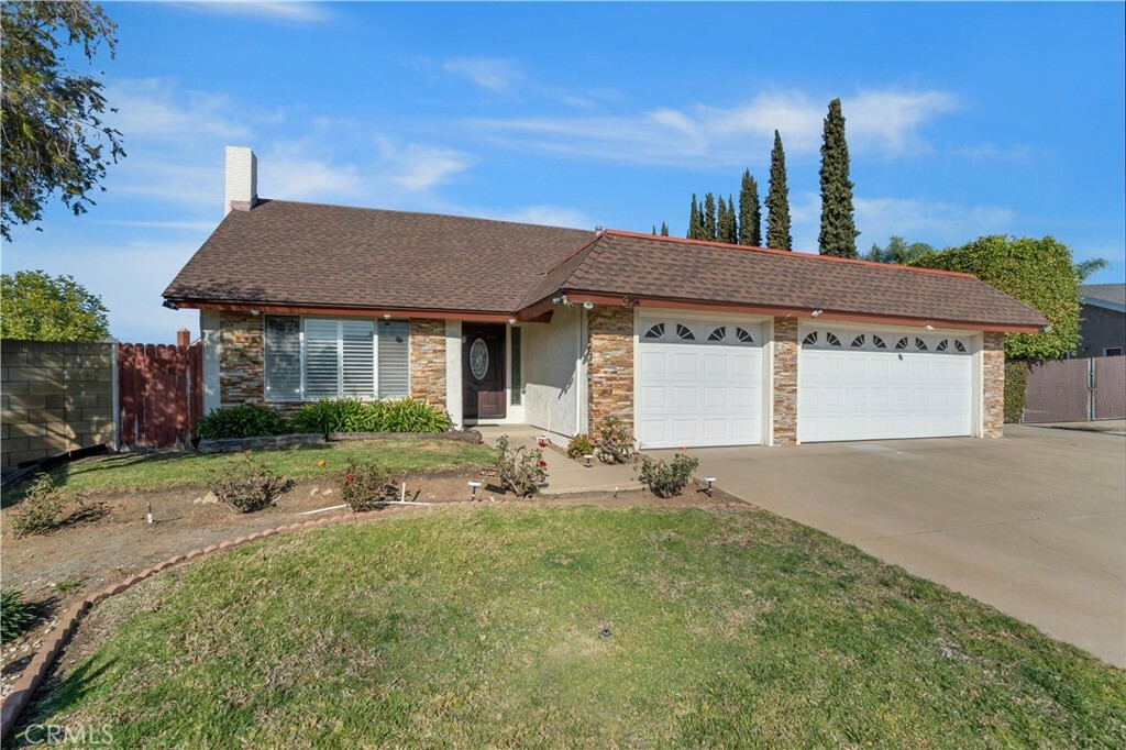 Property Photo:  306 S Liberty Way  CA 92869 