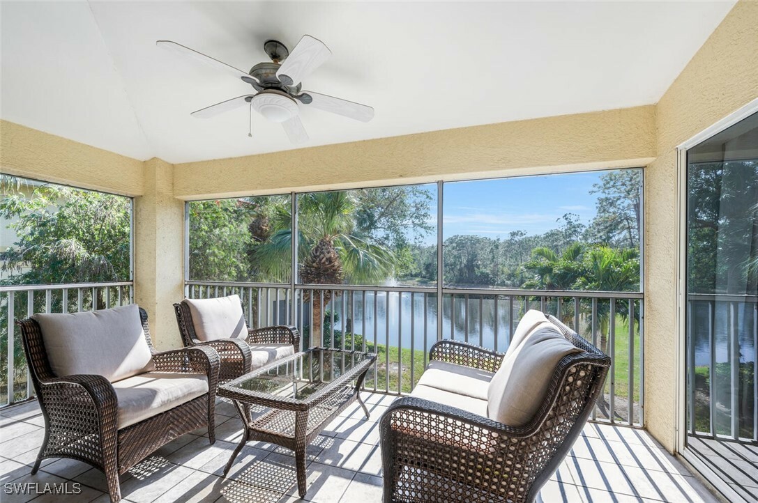 Property Photo:  1035 Tarpon Cove Drive 1605  FL 34110 