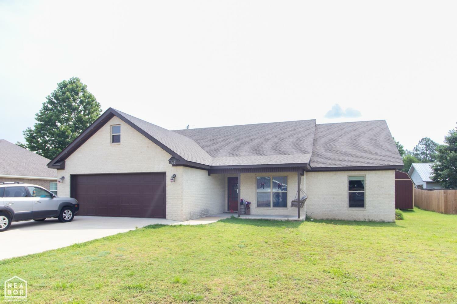 Property Photo:  112 Pecan Street  AR 72437 