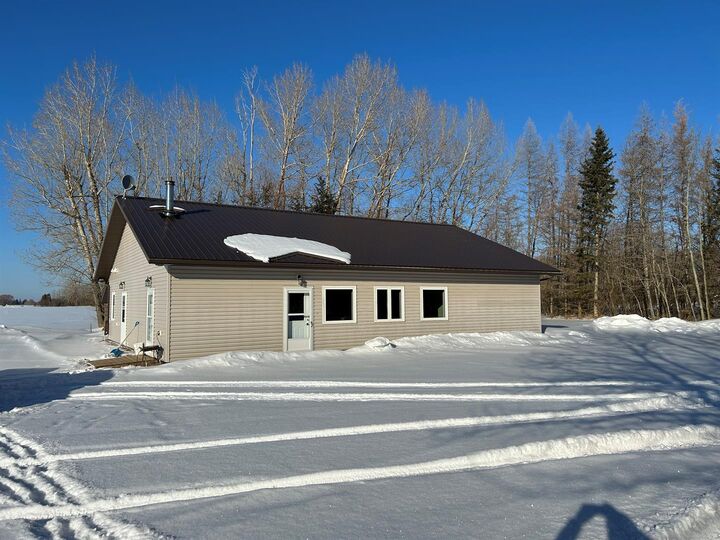 Property Photo:  74224 Range Road 173  AB T0G 1E0 