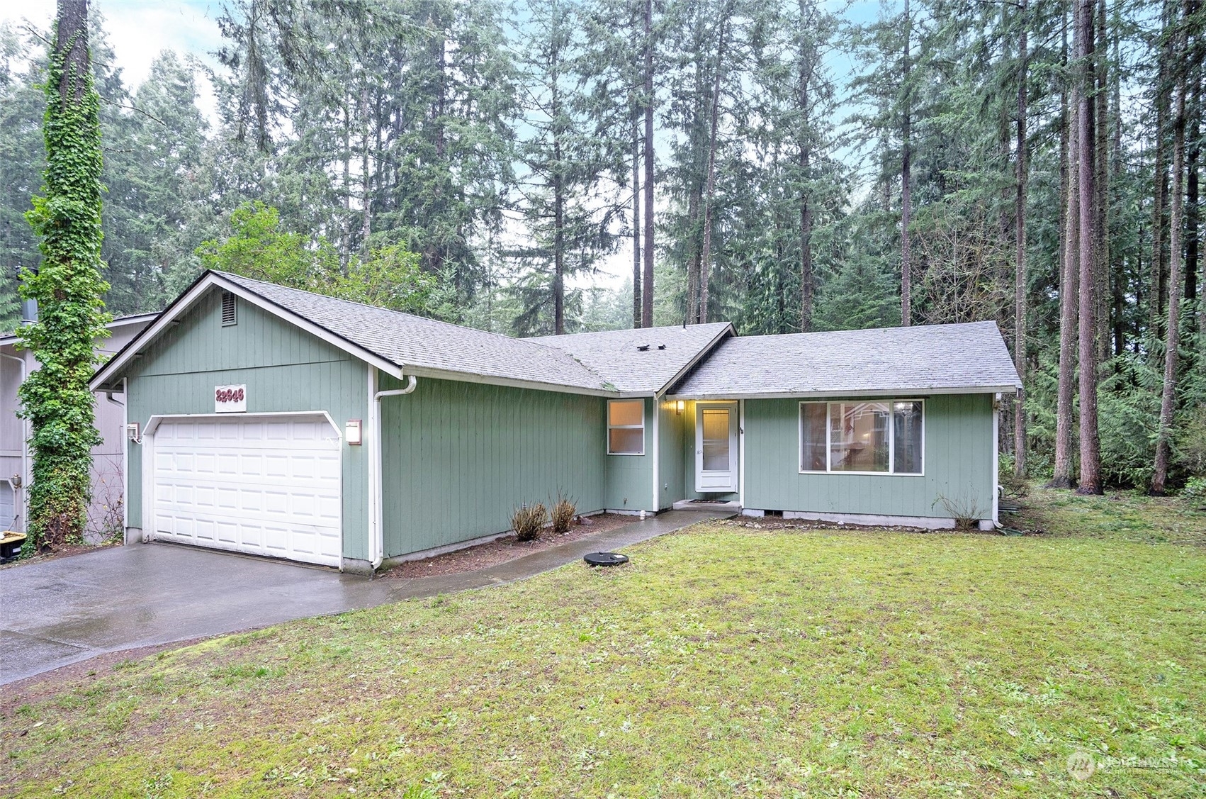 Property Photo:  22646  Brookside Court SE  WA 98597 