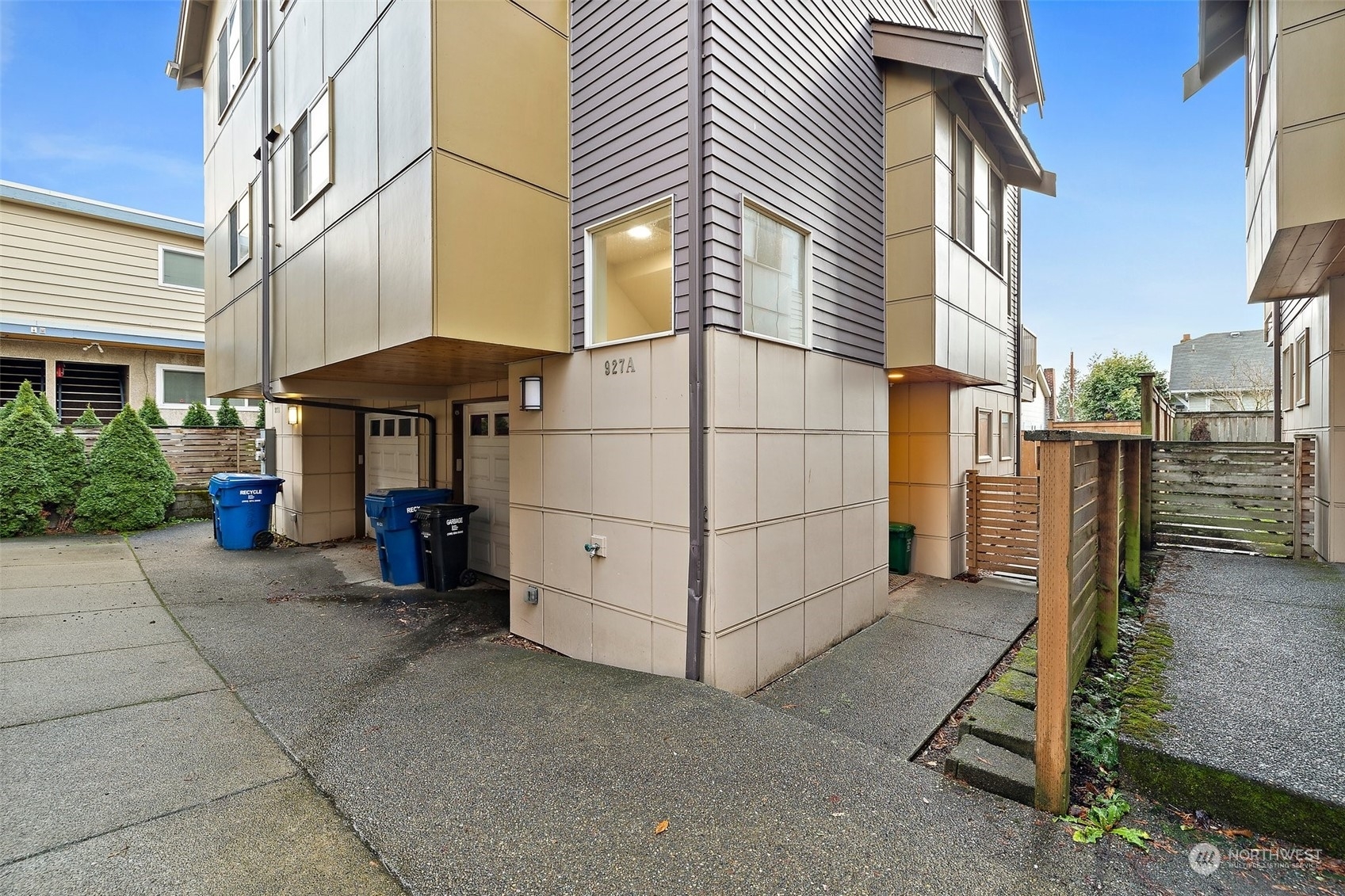 927 N 85th Street A  Seattle WA 98103 photo