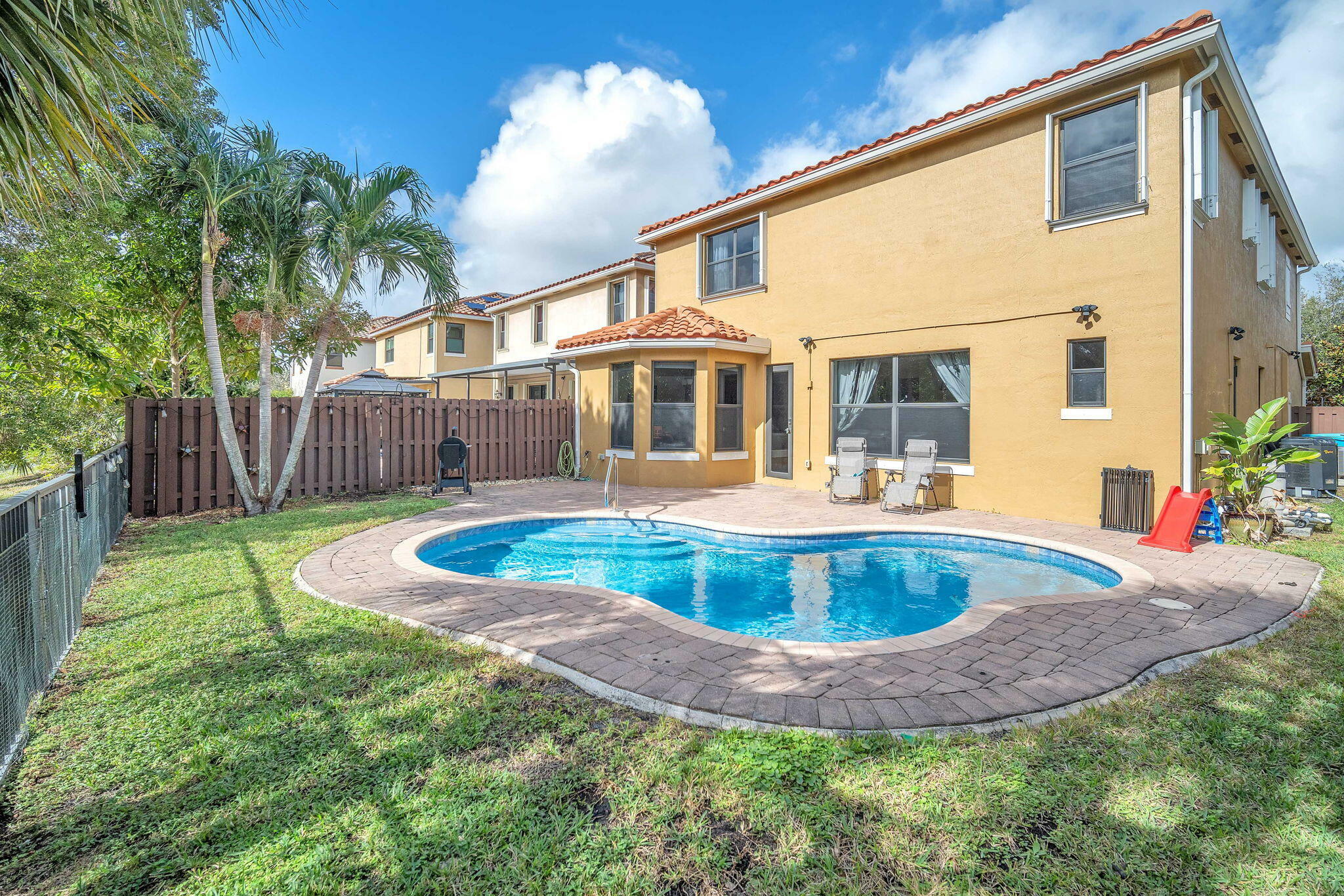 Property Photo:  3856 Aspen Leaf Drive  FL 33436 