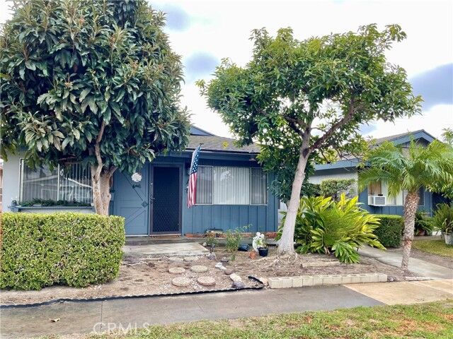 Property Photo:  5872 Santa Barbara Avenue D  CA 92845 