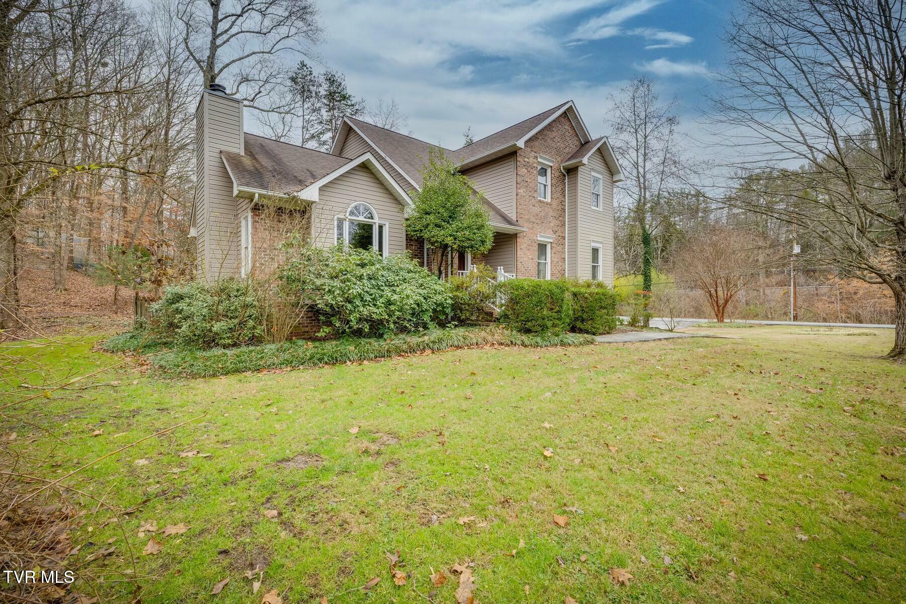 Property Photo:  700 Woodgreen Lane  TN 37660 