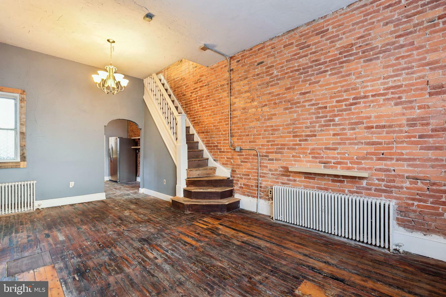 Property Photo:  1810 Sigel Street  PA 19145 