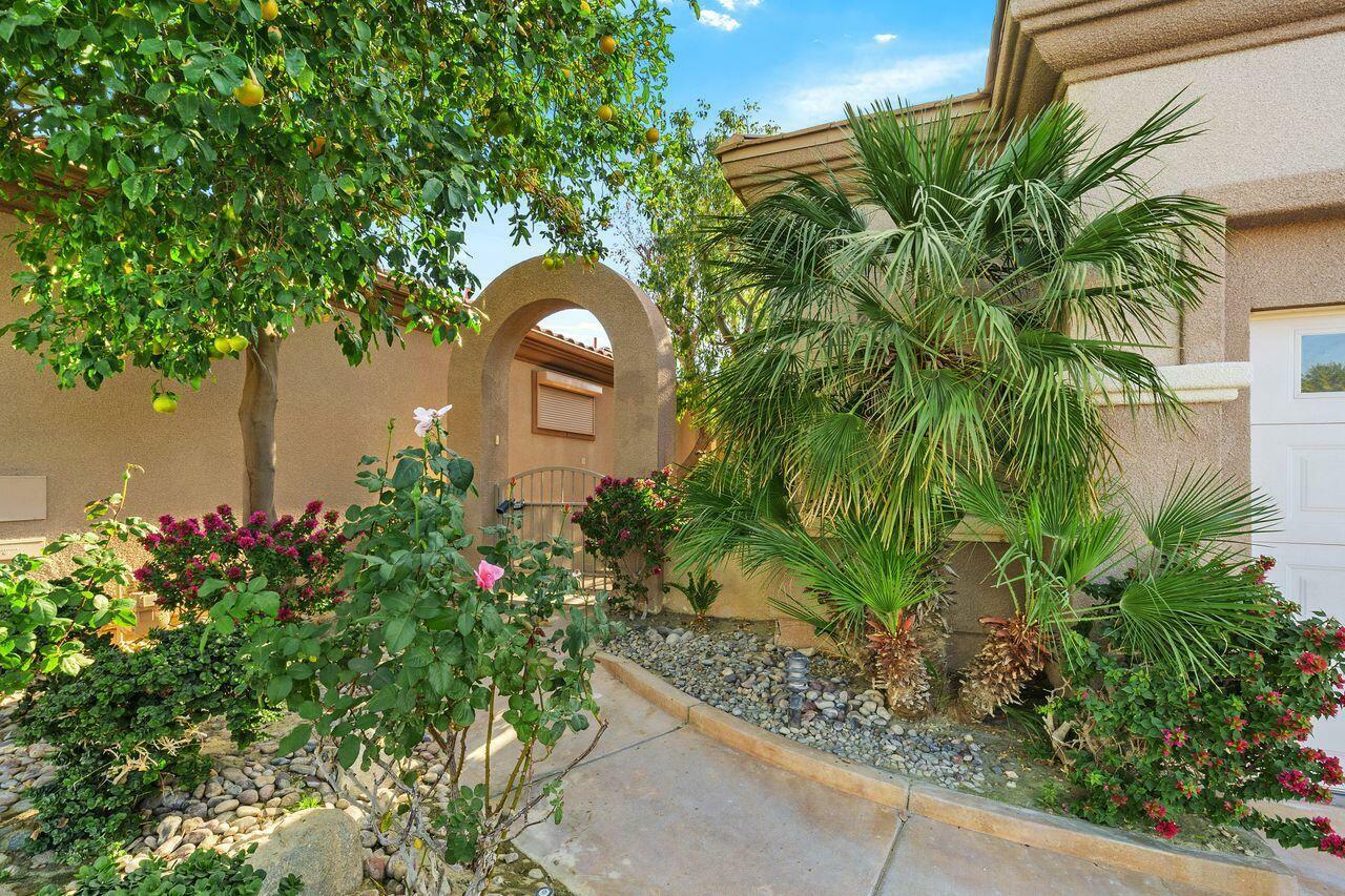 Property Photo:  75715 Heritage W  CA 92211 