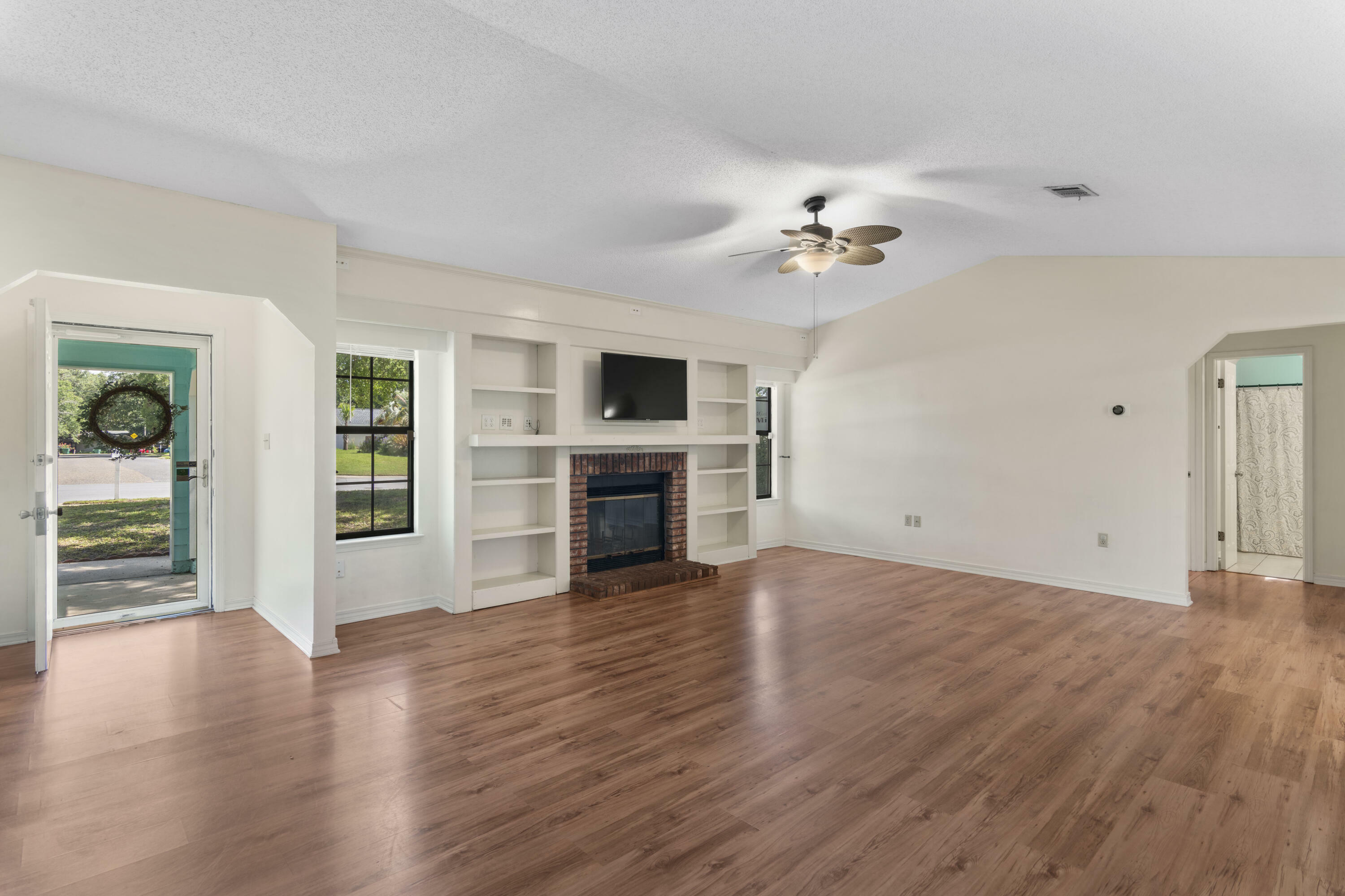 Property Photo:  1151 Rhonda Drive Drive  FL 32578 