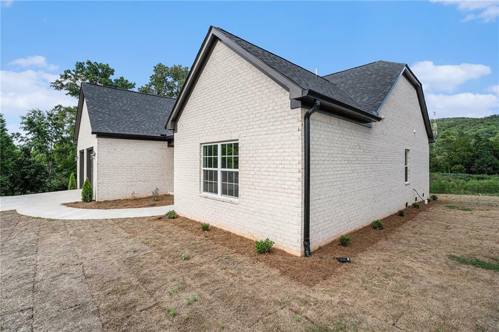 Property Photo:  137 E Madison Street  GA 30705 