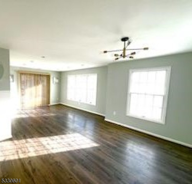 Property Photo:  54 Stonyridge Drive  NJ 07035 