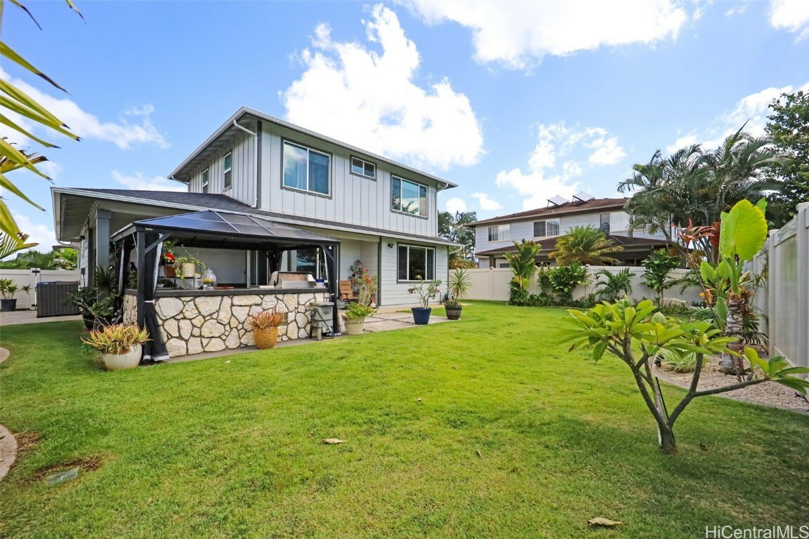 Property Photo:  91-1800 Makahehi Loop  HI 96706 