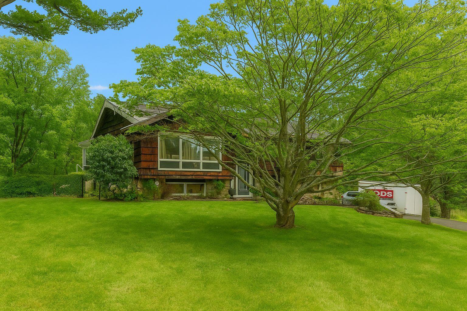 Property Photo: 20 Overhill Road NY 12582