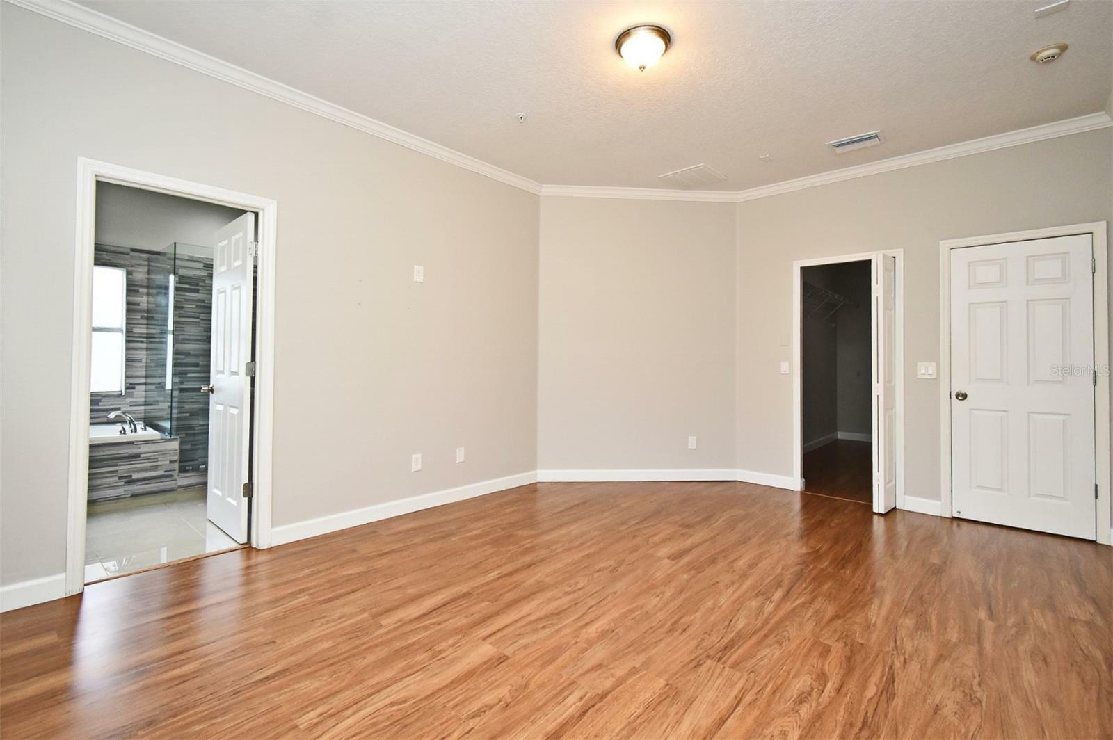 Property Photo:  1250 Willow Branch Drive  FL 32828 