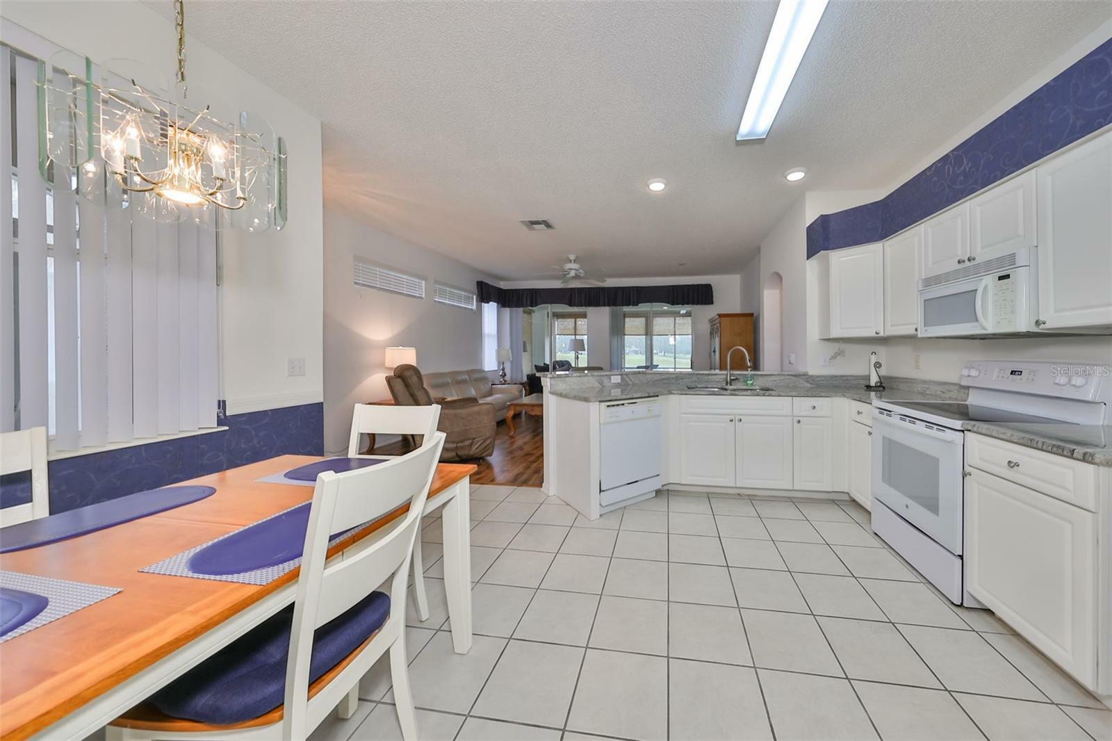 Property Photo:  2188 Acadia Greens Drive  FL 33573 