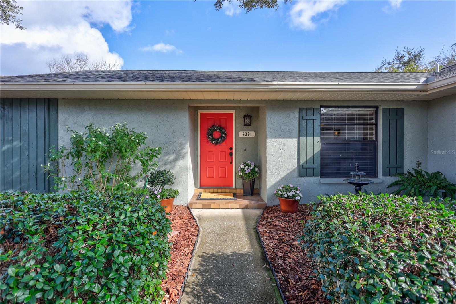 Property Photo:  3391 Hyde Park Drive  FL 33761 