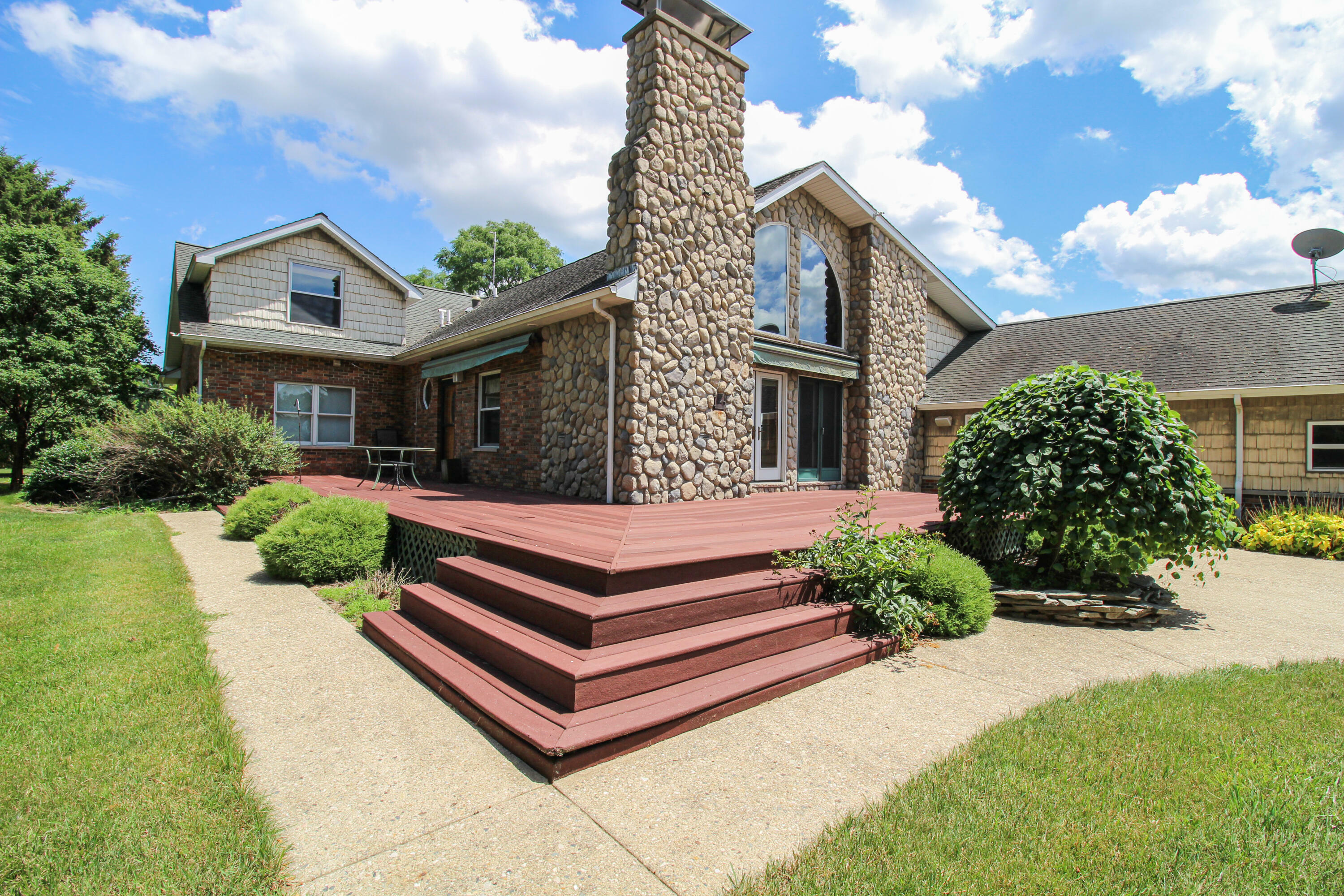 Property Photo: 17787 Indian Prairie Road MI 49099