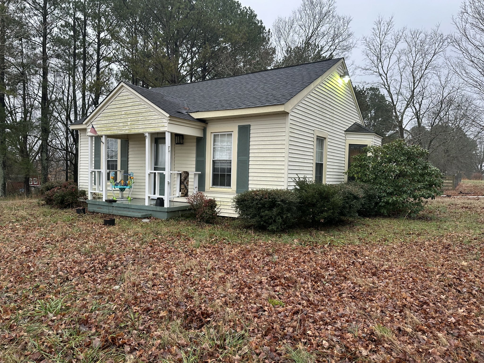 Property Photo:  402 E Main St  TN 38469 