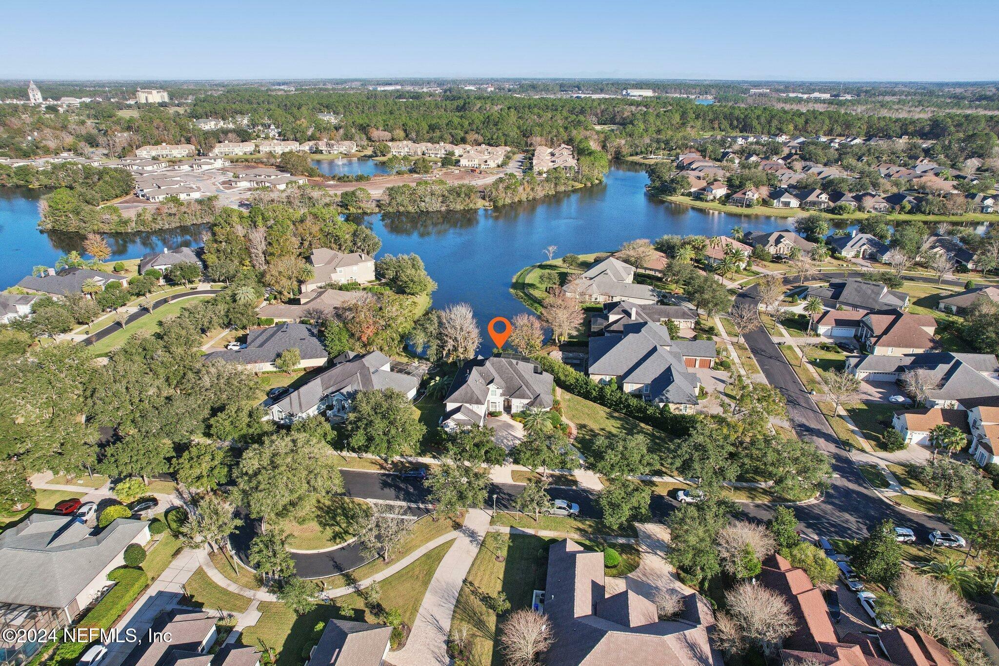 Property Photo:  240 Pinehurst Pointe Drive  FL 32092 