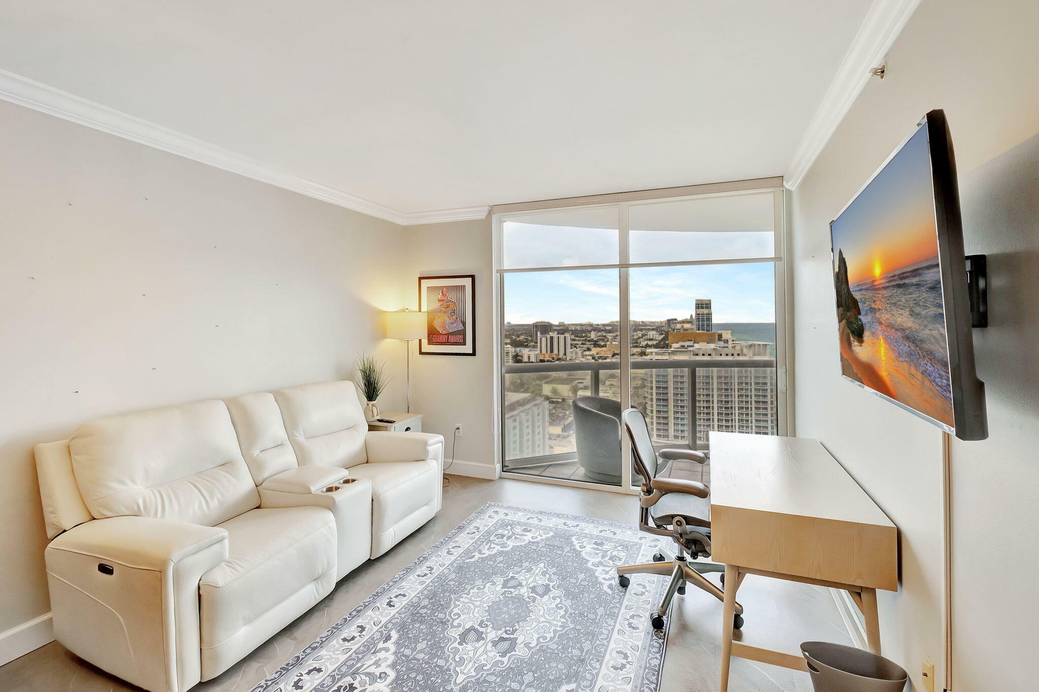 Property Photo: 6365 Collins Avenue 2809 FL 33141
