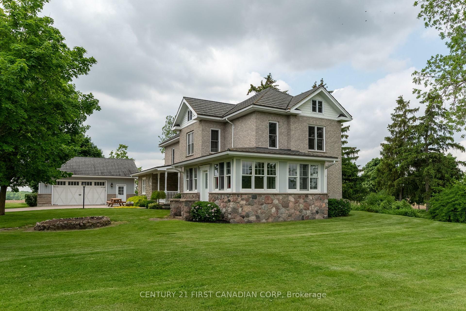 Property Photo: 24885 Poplar Hill Rd ON N0M 1P0