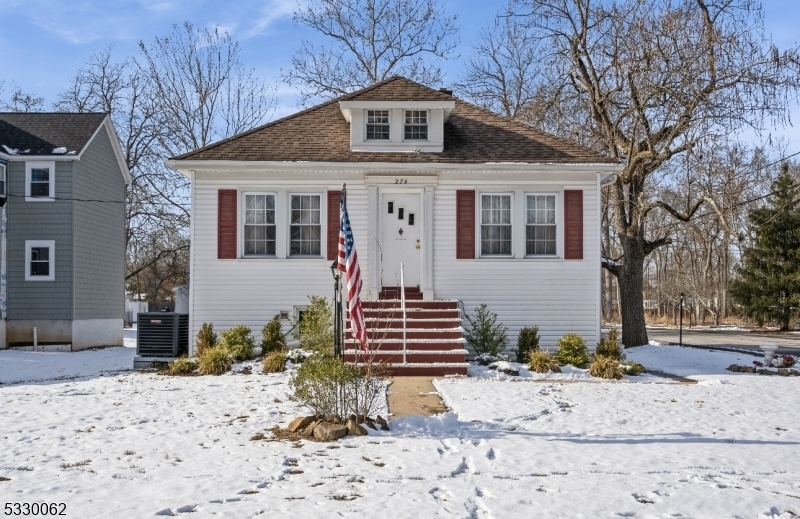 Property Photo:  274 Warren Ave  NJ 07980 