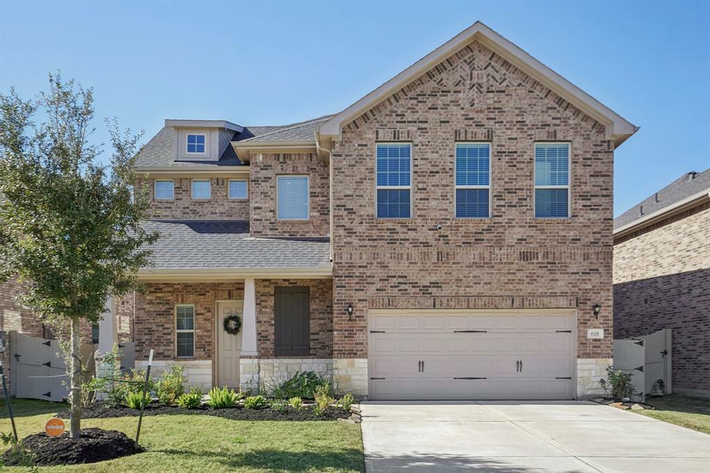 Property Photo:  618 Round Lake Drive  TX 77469 