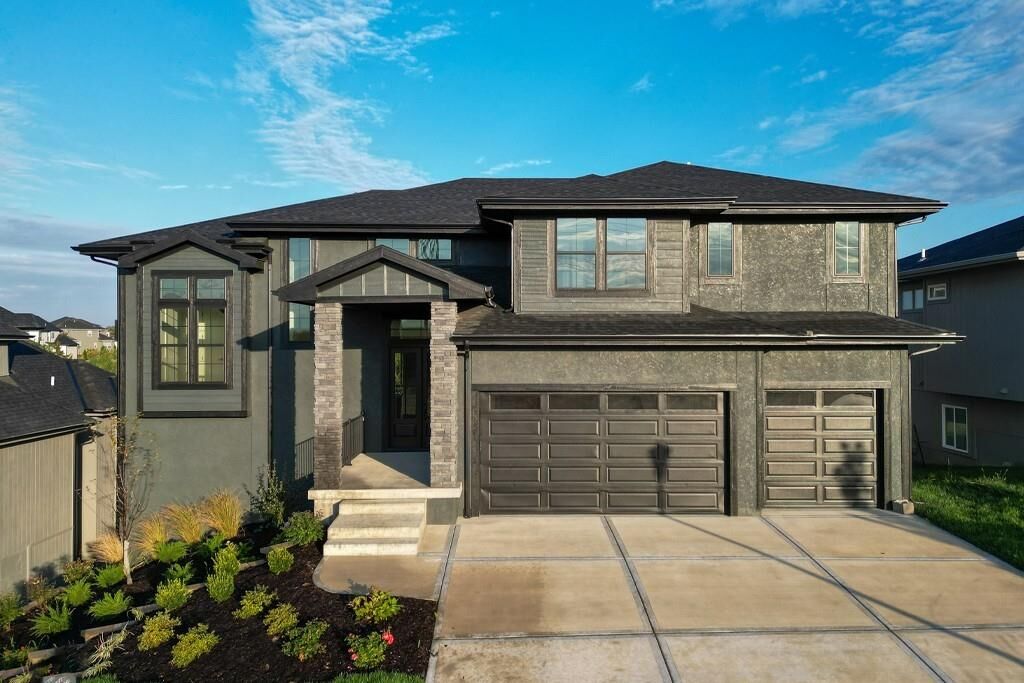 Property Photo: 11468 S Violet Street KS 66061