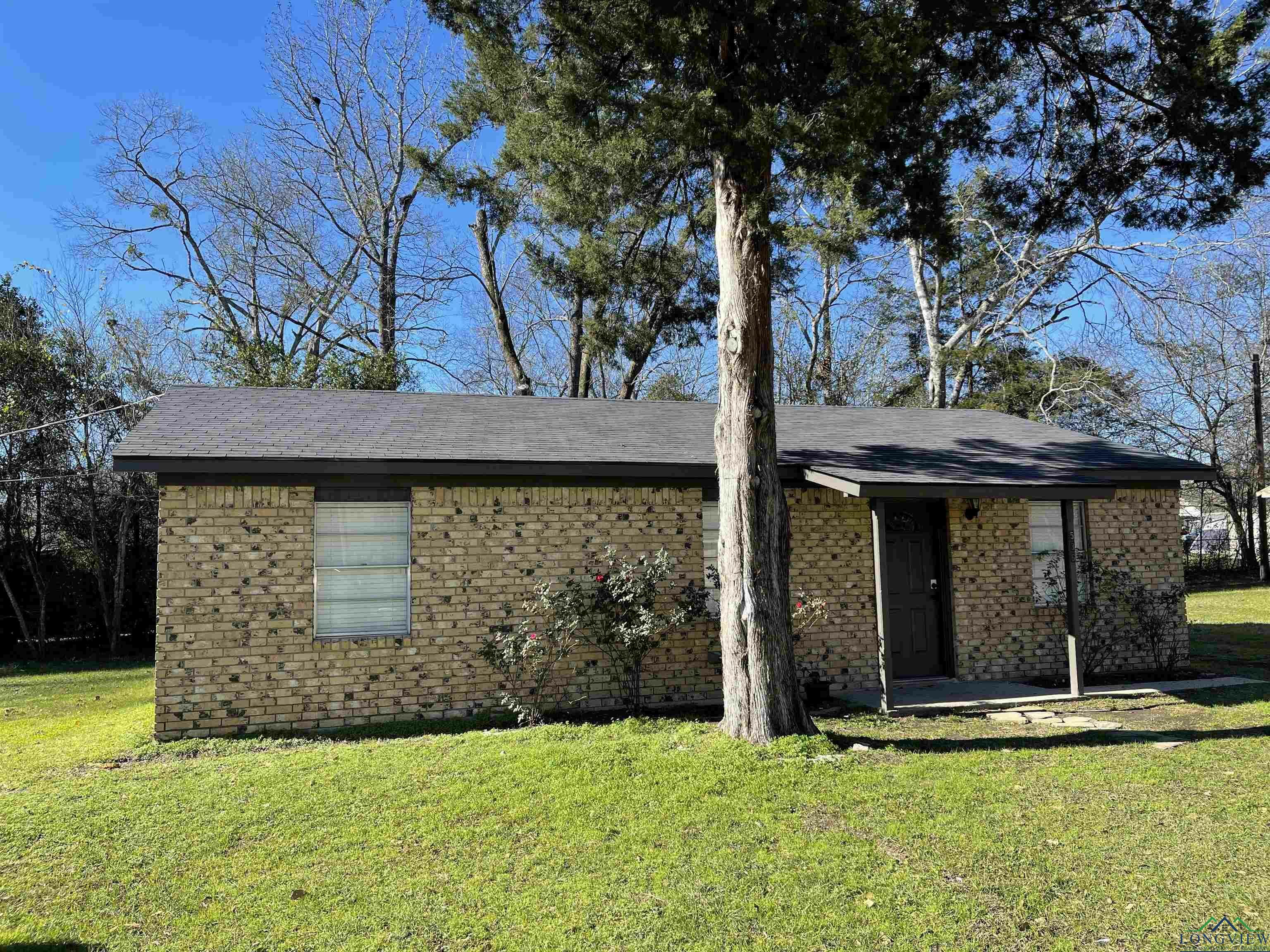 Property Photo:  536 Kelley St  TX 75633 