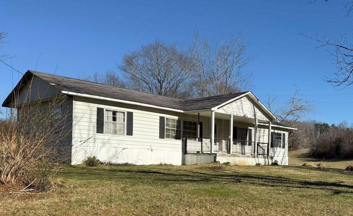 Property Photo:  1827 South Highway 578  KY 40402 