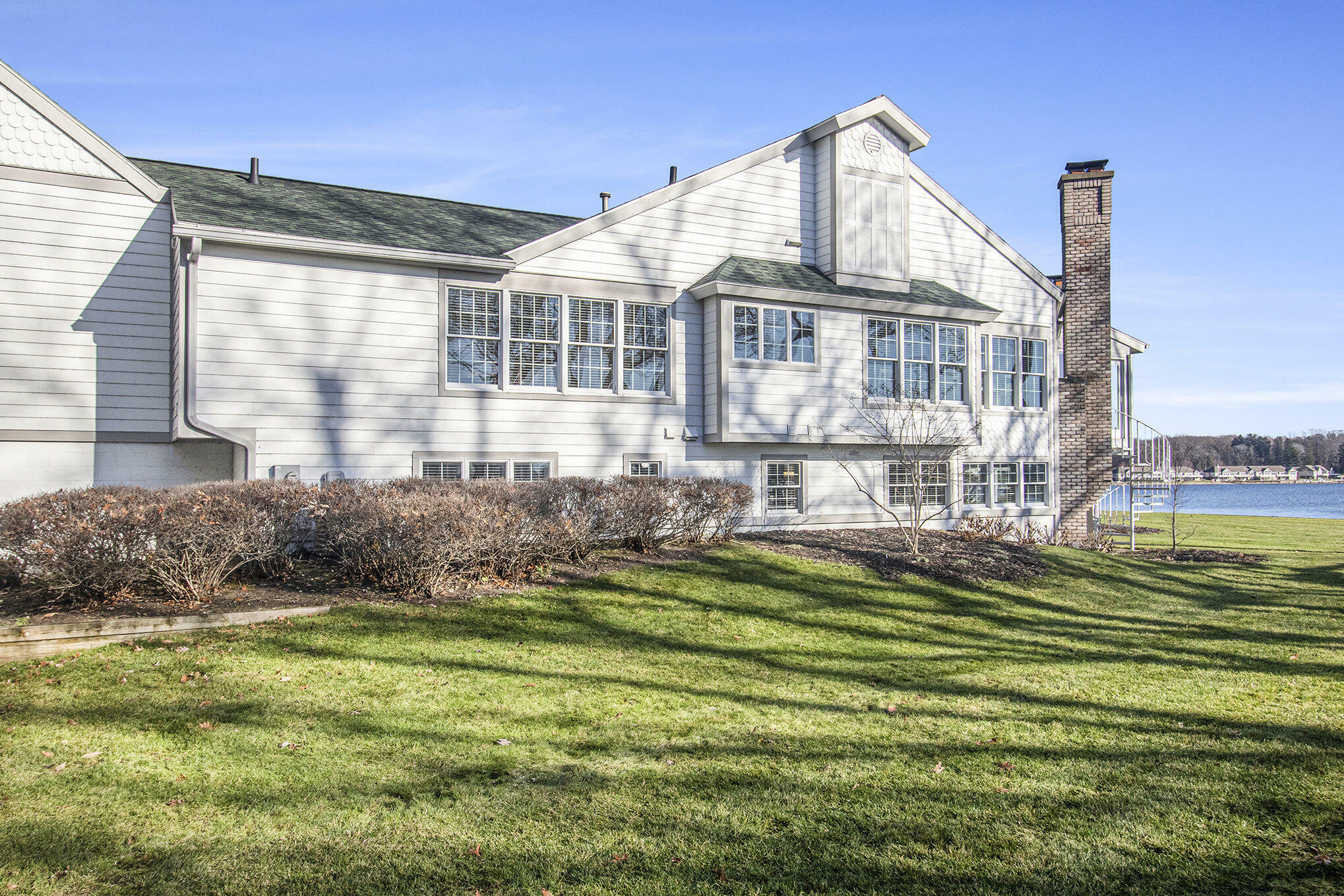 Property Photo:  16946 Landing Drive  MI 49456 