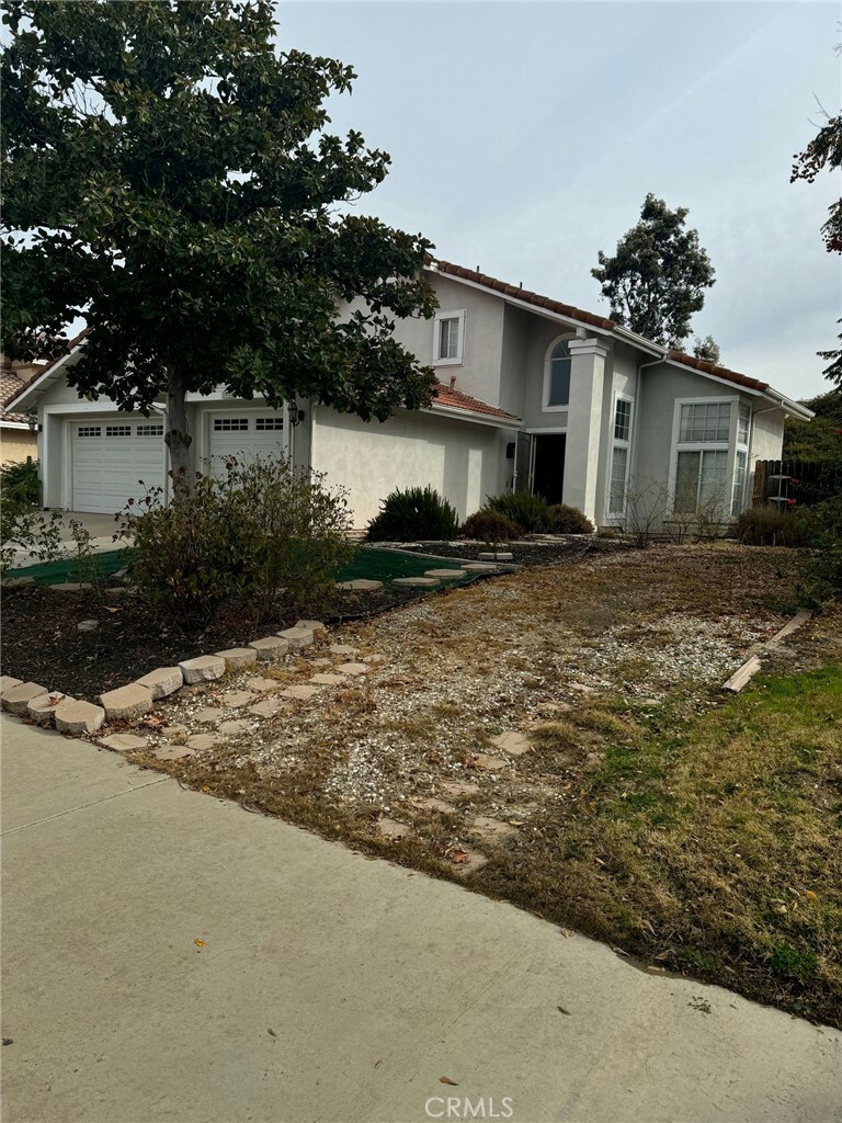 Property Photo:  39900 Ranchwood  CA 92563 