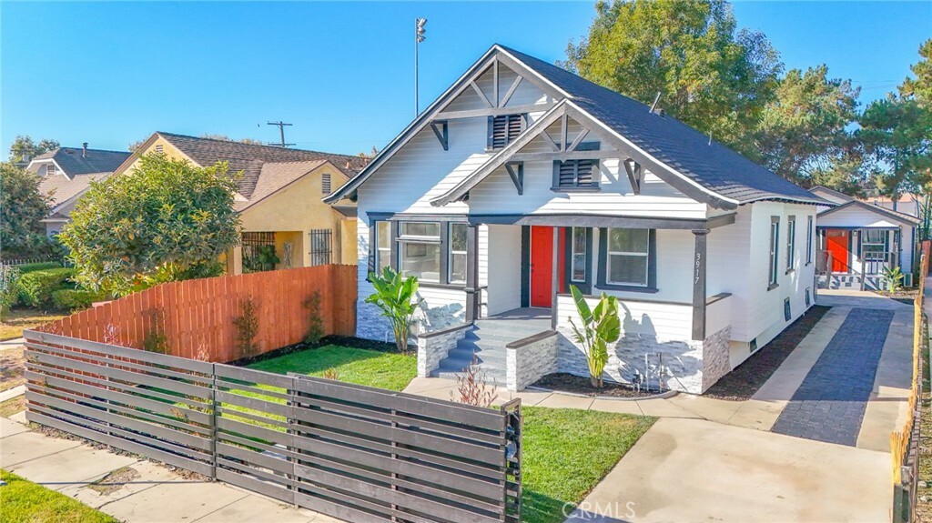 Property Photo: 3917 S Harvard Boulevard CA 90062