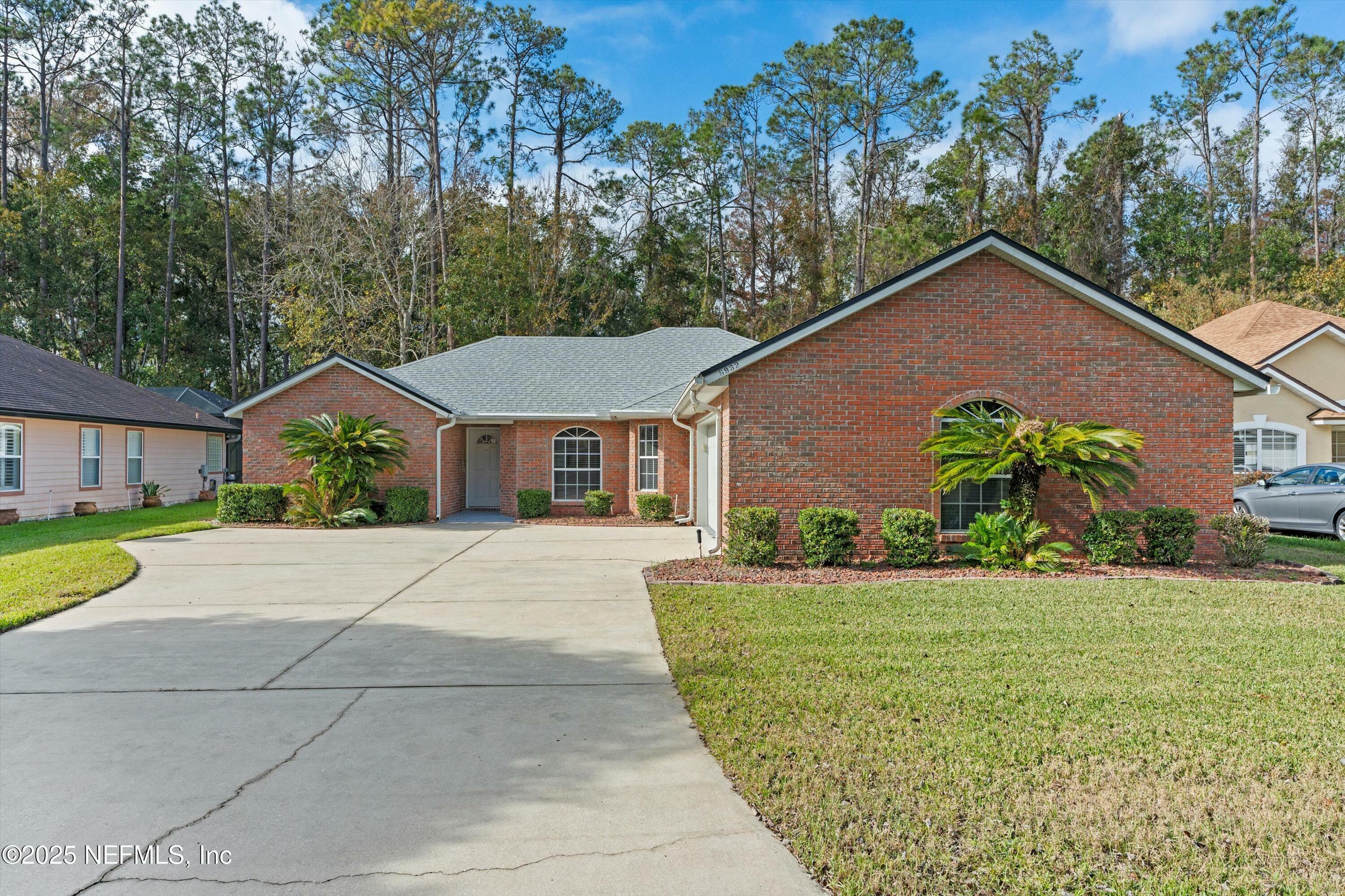 Property Photo:  8932 Timberjack Lane  FL 32256 