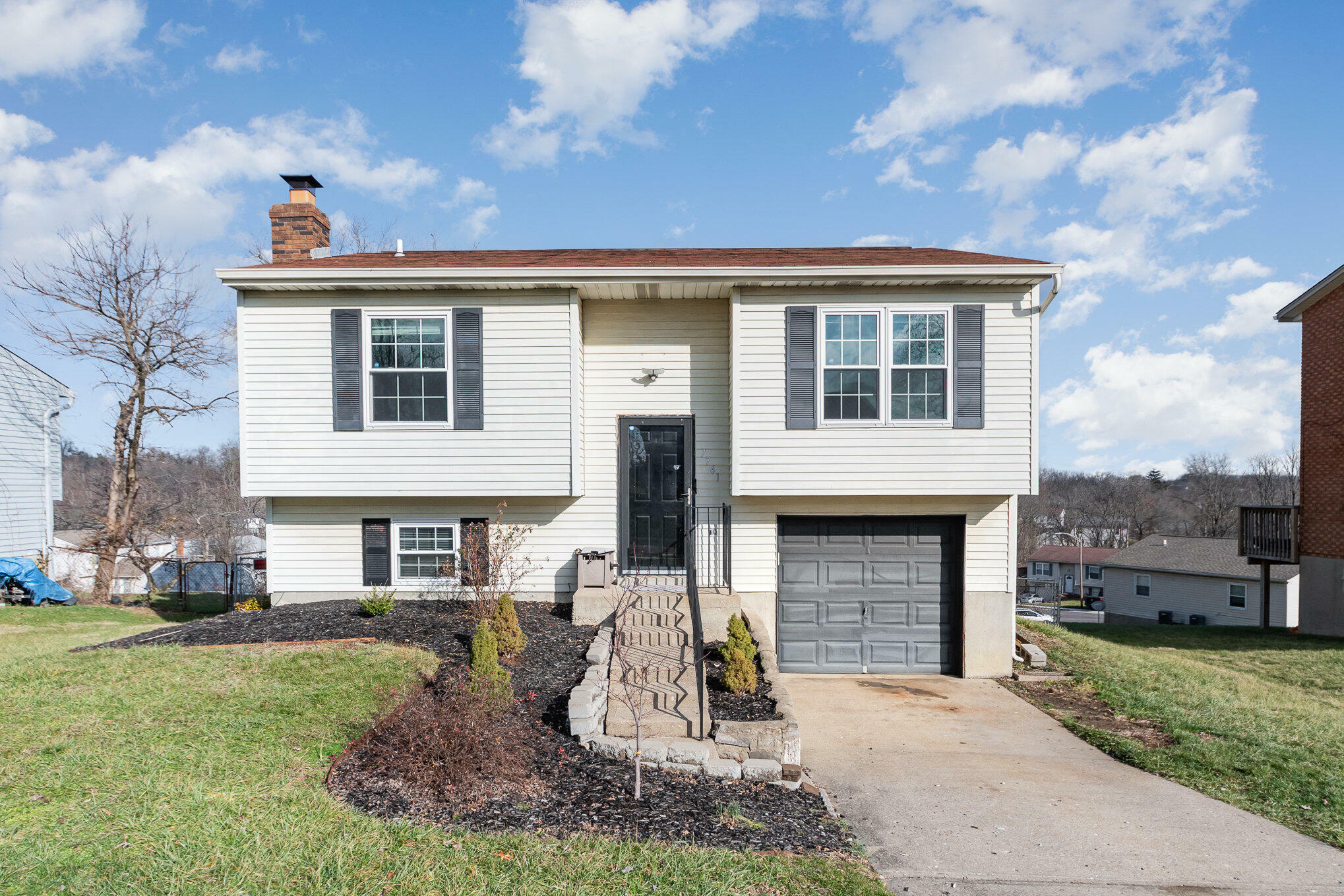 Property Photo:  7761 Arrow Wood Drive  KY 41042 