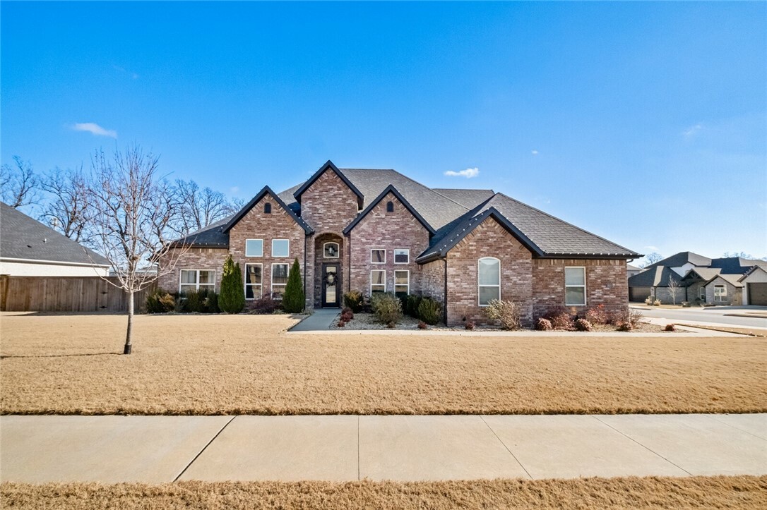 Property Photo:  1910 Stable Street  AR 72719 