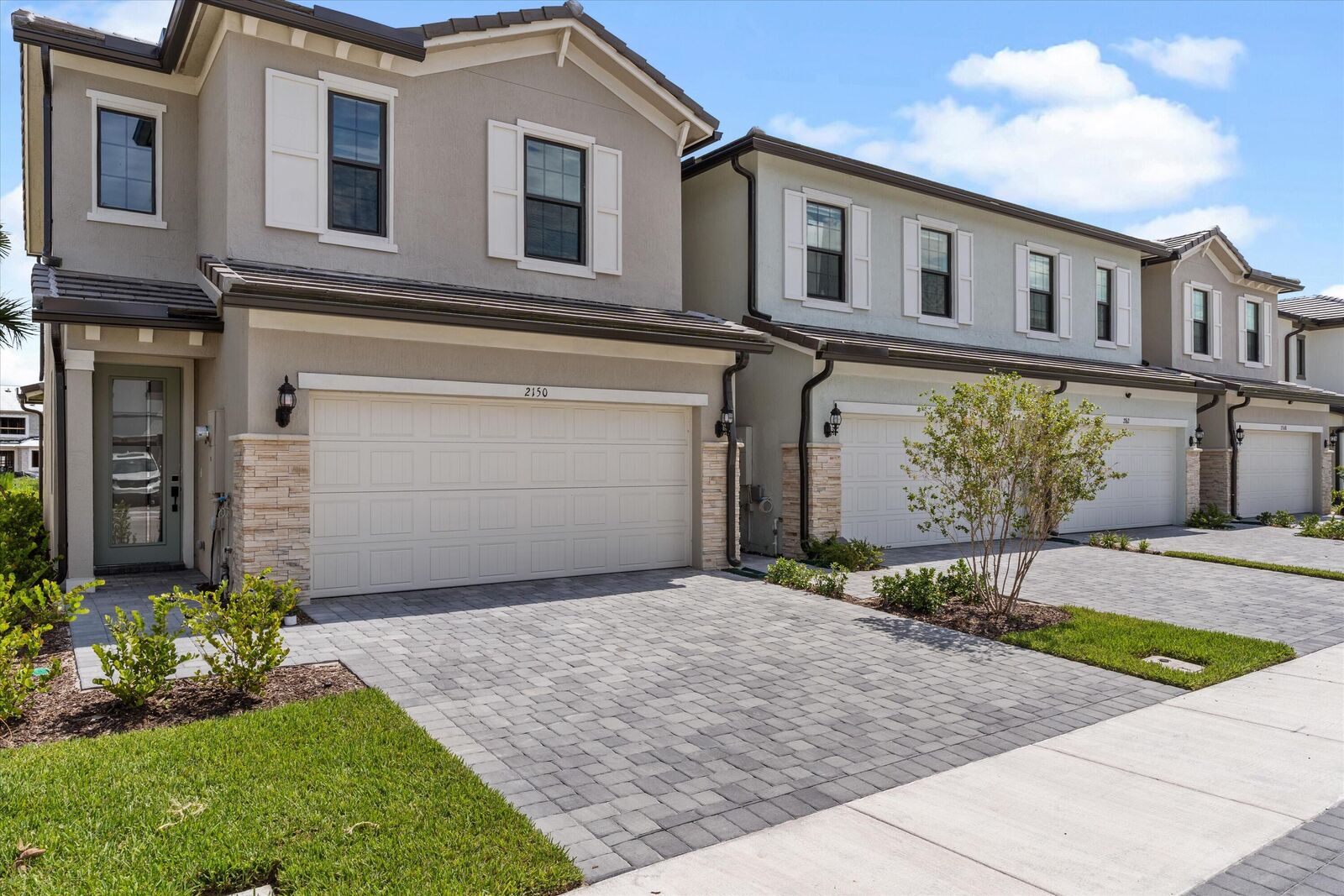 Property Photo: 2150 Appleton Circle N FL 33309
