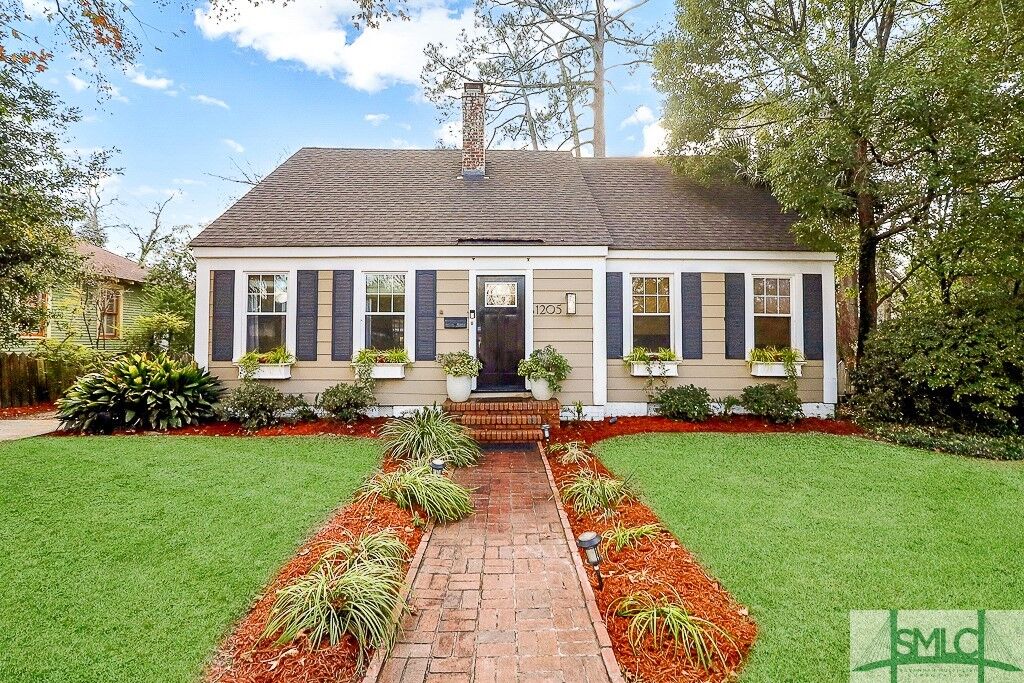 Property Photo:  1205 E 51st Street  GA 31404 