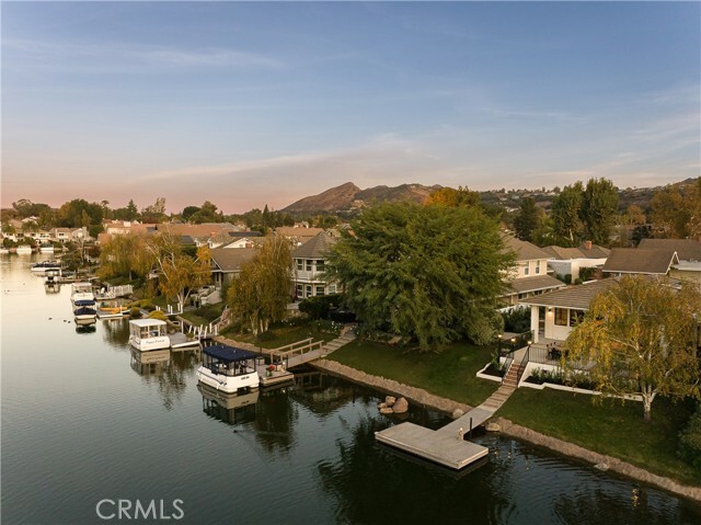 Property Photo:  3909 Freshwind Circle  CA 91361 