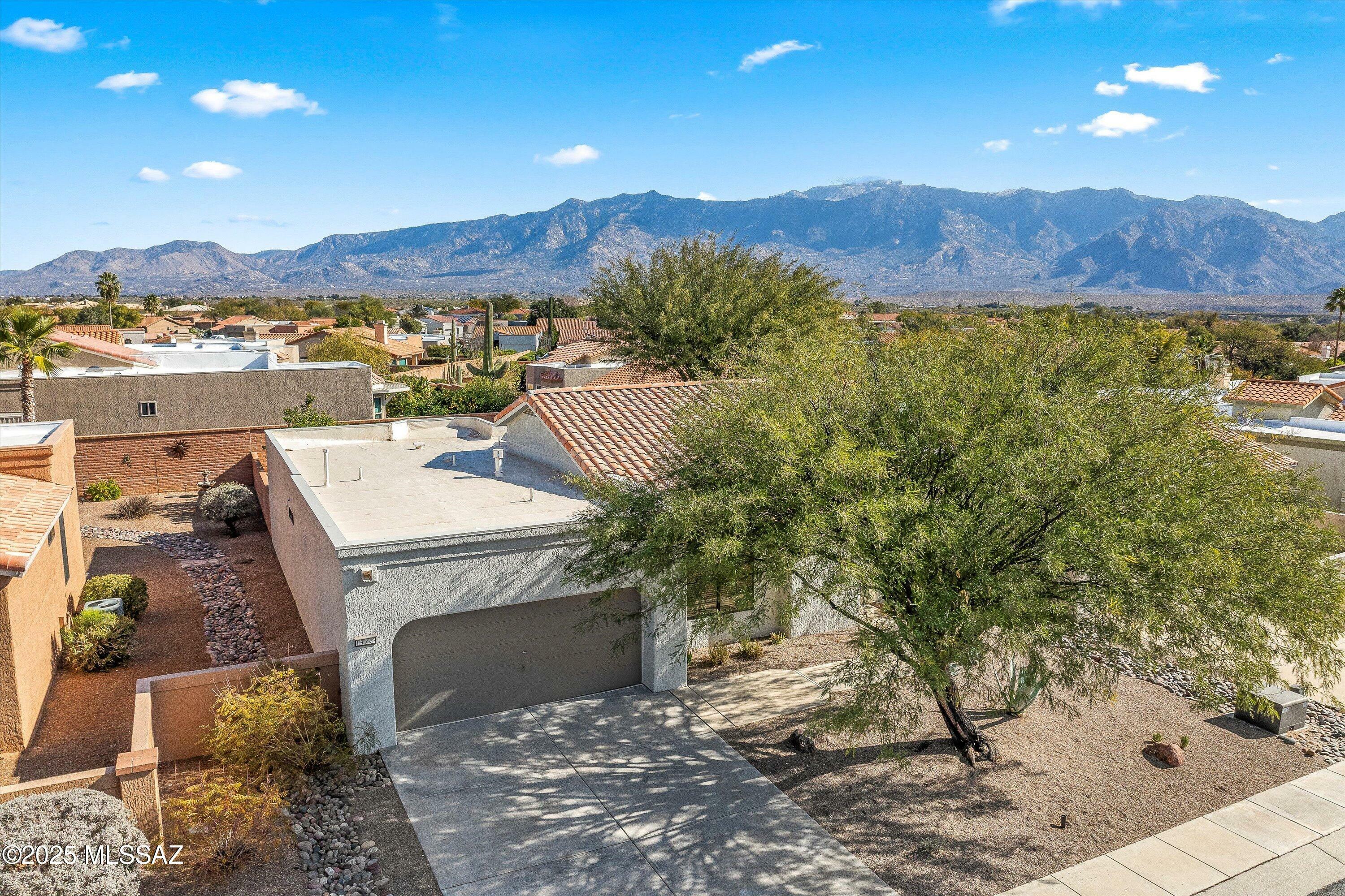 Property Photo:  14324 N Copperstone Drive  AZ 85755 