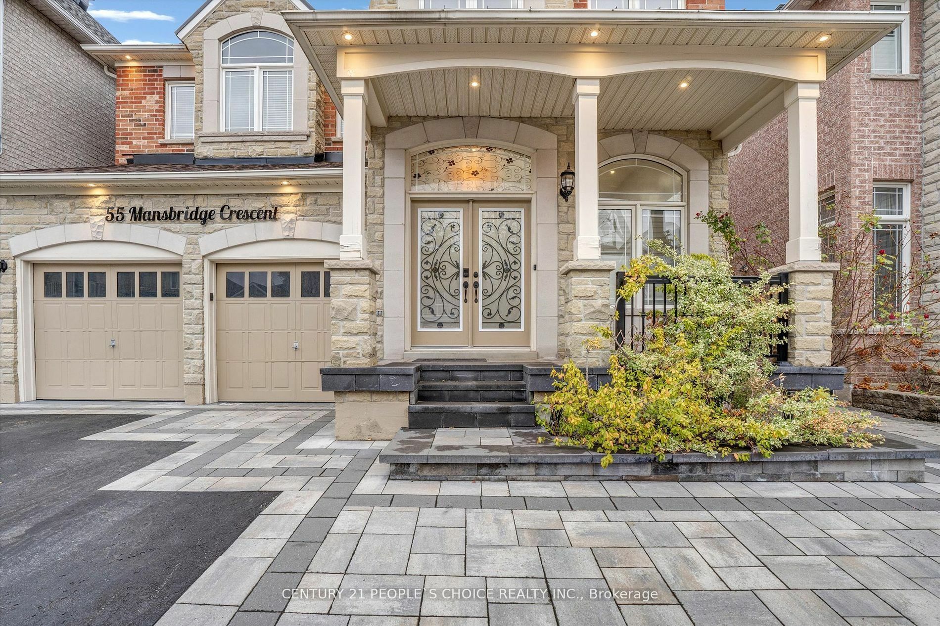 Property Photo:  55 Mansbridge Cres  ON L1Z 1S3 