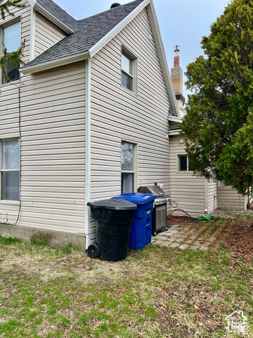 Property Photo:  295 N 400 E  UT 84321 